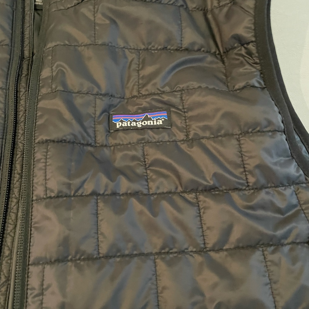 Patagonia nanotech puffer Vest black goose down Medium